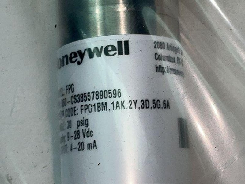 HONEYWELL 30PSIG RANGE PRESSURE TRANSDUCER  -  060-CS38557890596