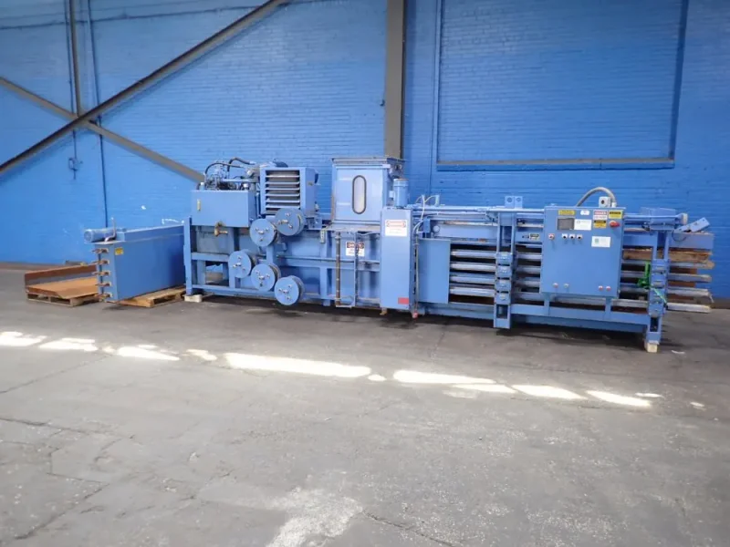 MAREN ENGINEERING CORP 30" X 150" X 36" HORIZONTAL BALER  -  72-0E/100R