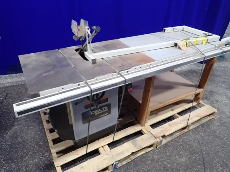 DELTA 80" X 27" TABLE SAW  -  36-L53L