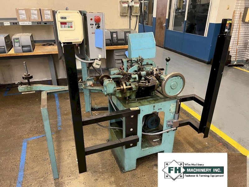 Nilson Model #S-00 4-Slide Wire Forming Machine