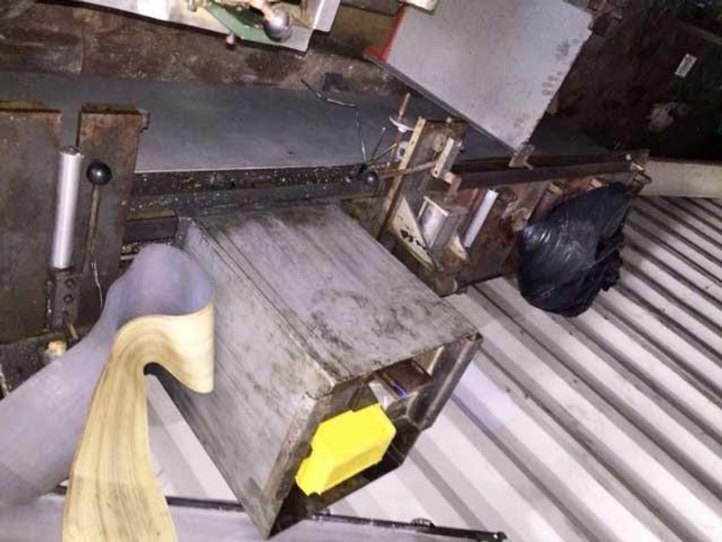 12" (305mm) X 12" (305mm) HEM 1000AH HORIZONTAL 
BAND SAW (13210)