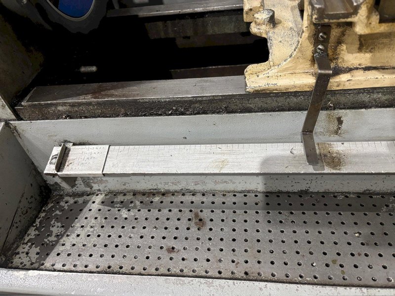 2" OSTER MODEL #702 PIPE THREADER WITH RIDGID HEADS: YOBRO #24575