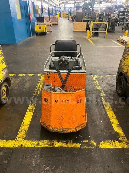 CUSHMAN ELECTRIC SHOP CART. STOCK # 1000925.