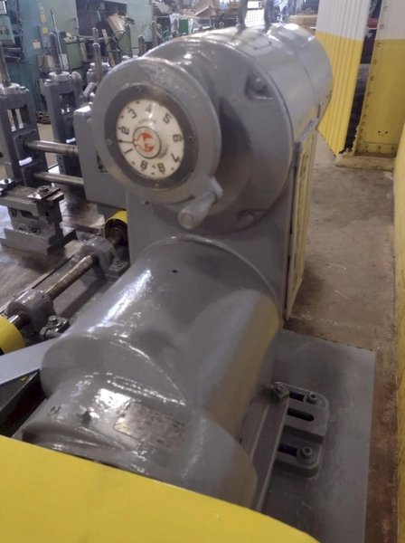6 STAND X 1.5' YODER M1-1/2 ROLL FORMER WITH 12" ROLL SPACE: STOCK # 0756826