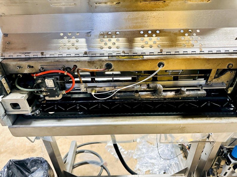 Automated Packaging Systems | Autobag SPrint 60” SidePouch Bagger