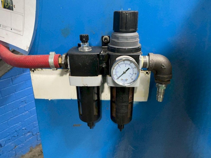 BTM CORPORATION 15”X10” C-FRAME TOGGLE PRESS  -  P-20-H X 3 T400-EPRL-EPEL