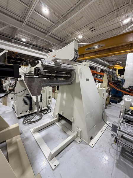 15,000 lbs. x 26&quot; Wide Minster Conventional Servo Coil Feed Line, Year 1997