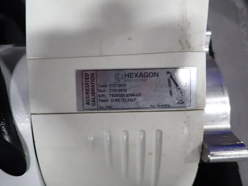 HEXAGON METROLOGY INC. ABSOLUTE ARM  -  RA-7535SE1-4