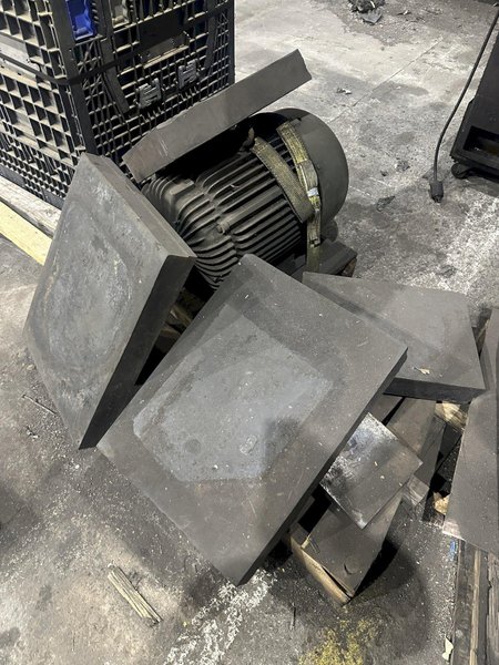 600 TON MINSTER MODEL #90-600 KNUCKLE JOINT KJ PRESS, 6" STROKE: STOCK #18998