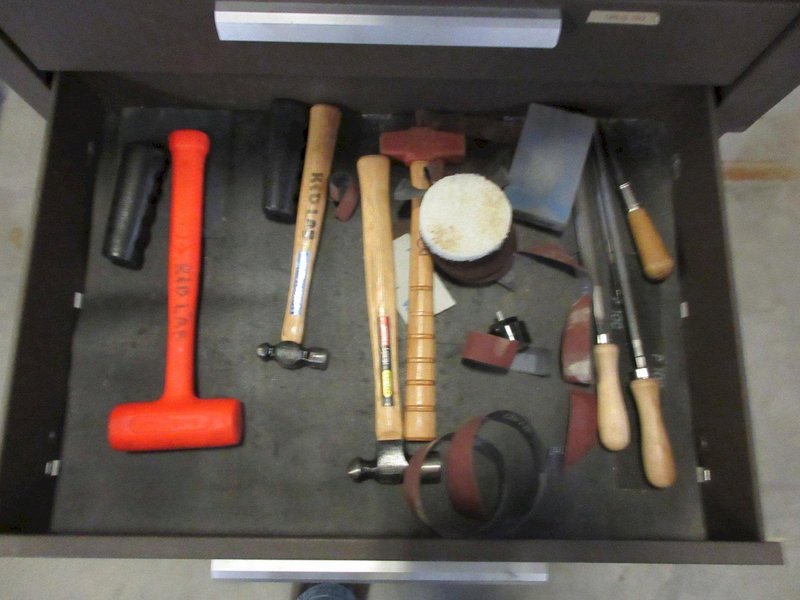 Kennedy 19-Drawer Rolling Tool Chest with Top and Bottom Units, Side Shelf and Contents- Auction Item