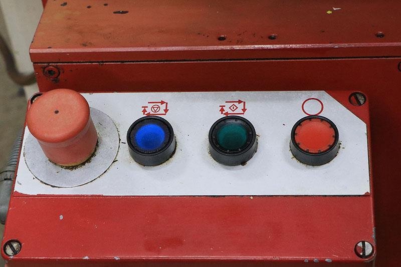 7.9″ x 15.7″ Studer S20-2 Compact Universal Cylindrical Grinder, 1989 – Tailstock, Grinding Attachment