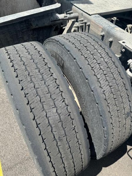 Freightliner Cascadia 125, 2023 – Sleeper Cab, Detroit Diesel, Automatic