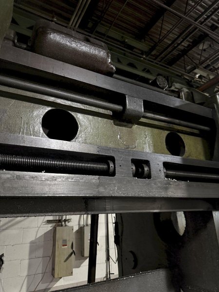 KING VERTICAL TURRET LATHE. STOCK # 0546426