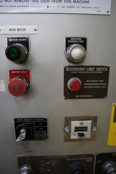 Pacific 110 PF-OBS Hydraulic Press, 110 Ton, 8.25&quot;Stroke, Dual Palm Buttons- Auction Item