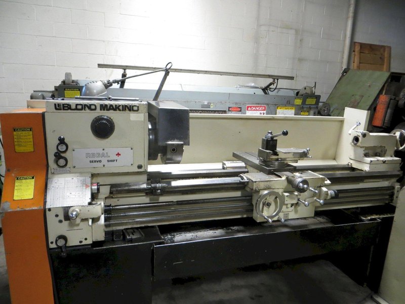 19" X 58" LEBLOND MAKINO REGAL INCH-METRIC SERVO SHIFT ENGINE LATHE