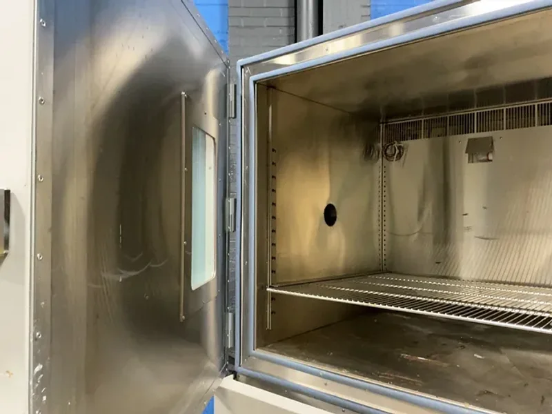 CSZ 38” X 34” X 38” CHAMBER ENVIROMENTAL TEST CHAMBER   -  ZP-32-1.5H/AC
