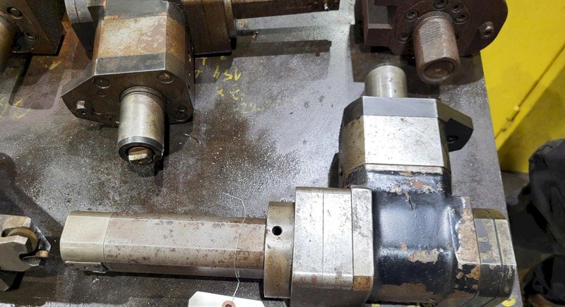 MAZAK QTN-450 LIVE AND STATIC TOOL HOLDERS, CHUCK JAWS