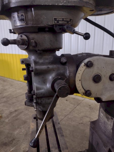 2 HP BRIDGEPORT SERIES I VERTICAL RAM TYPE MILL: YOBRO #24975