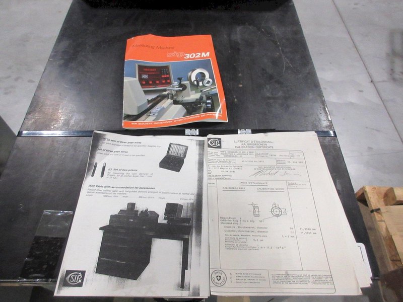 SIP 302M Universal Gage Length Measuring Machine with Digital Control Panel and Accessories- Auction Item