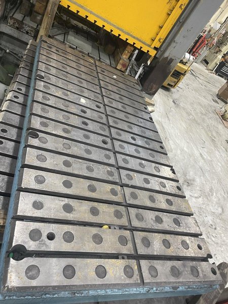 96&quot; x 49&quot; T-Slotted Bolster Plate