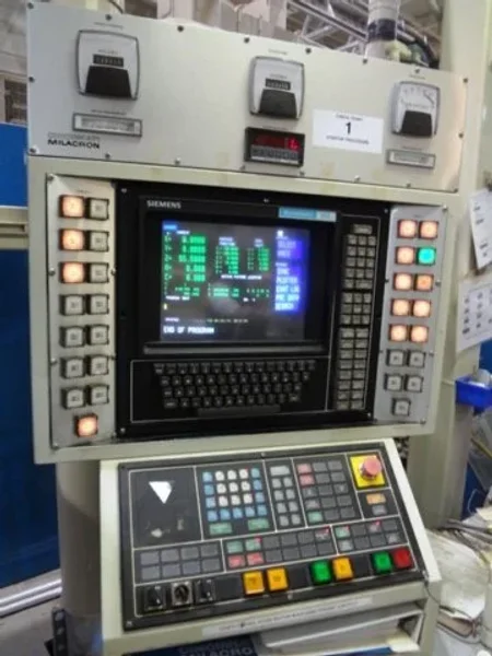 CINCINNATI MILACRON 1-SPINDLE 5-AXIS | Routers