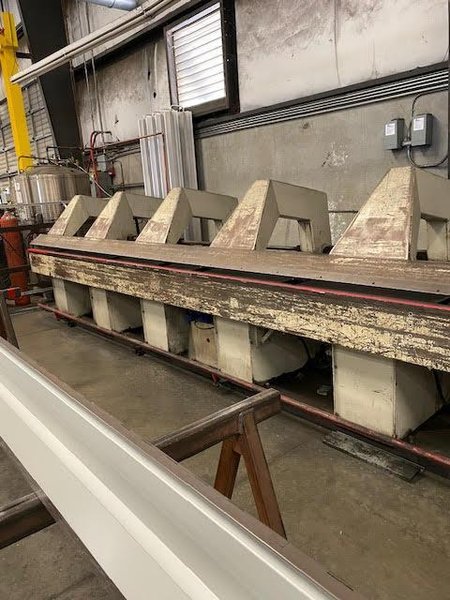 21′ Roper Whitney AM2116 Folder, 1998 – Backgauge