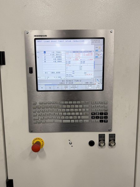 Used 2015 Grob G550 5-Axis CNC Horizontal Machining Center For Sale with 10 Station Pallet Pool