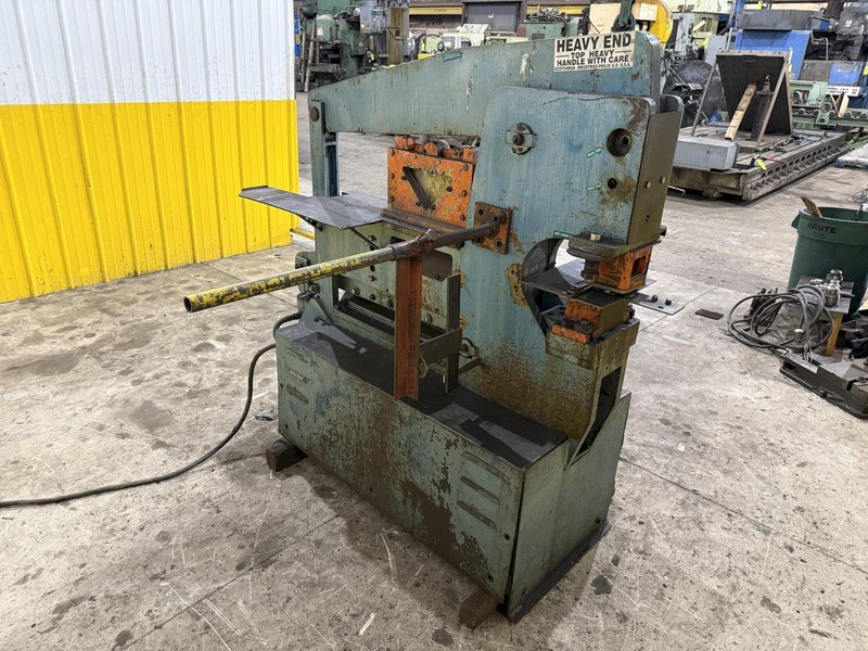 65 TON SCOTCHMAN MODEL 6509 IRONWORKER: YOBRO #23962