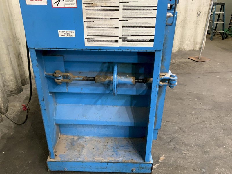 TL INDUSTRIES MODEL TVB60S VERTICAL CARDBOARD BALER: STOCK #81528