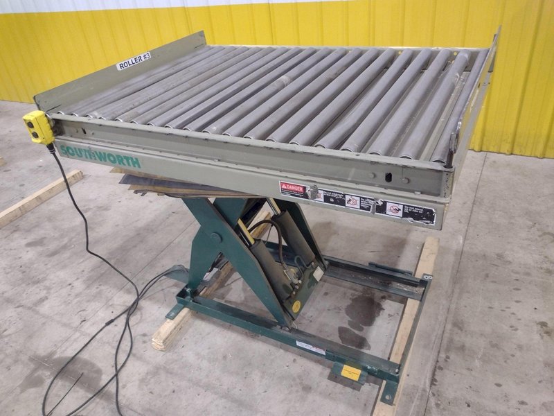 3800 LBS X 60" X 42" SOUTHWORTH MODEL #LS4-36 HYDRAULIC SCISSOR LIFT TABLE WITH ROLLER TOP, 110 VOLT: STOCK #20883