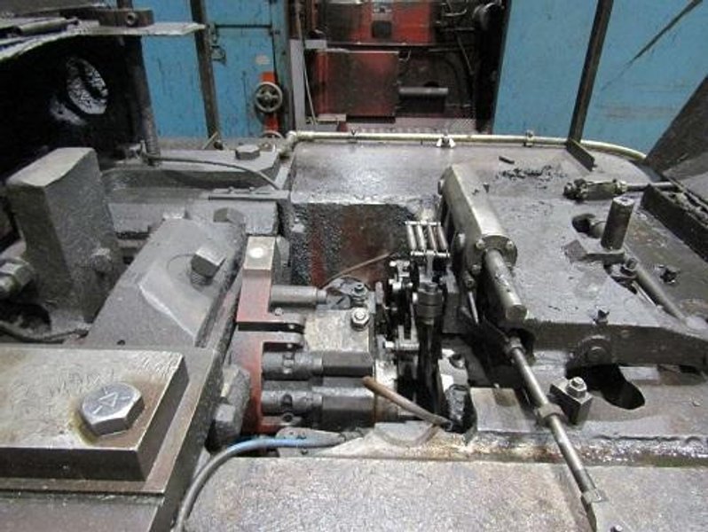 9/16&quot; NATIONAL #89 2 DIE 3 BLOW COLD HEADER