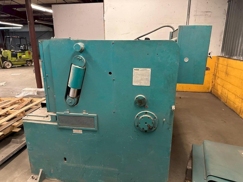 1/4″ x 10′ Adira GHS-0630 Hydraulic Power Squaring Shear, 1999 – Backgauge, Squaring Arm