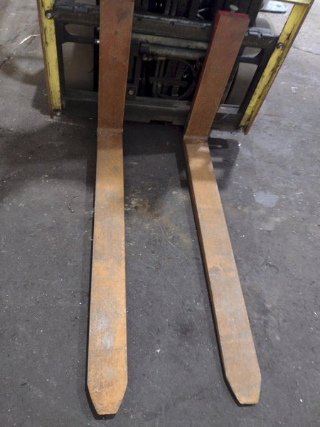 6000 LBS HYSTER MODEL #S60FT FORTIS LP-GAS FORKLIFT: STOCK #18833