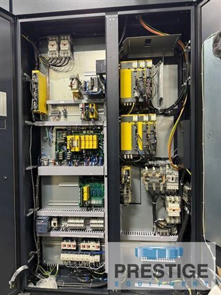 Makino A81NX CNC Horizontal Machining Center
