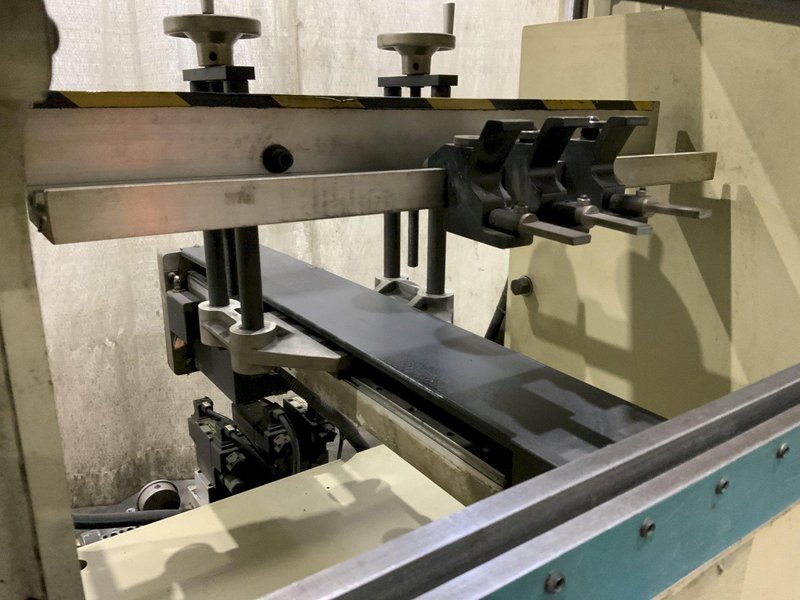 25 TON PREMIER 425 PRESS BRAKE: STOCK #80829