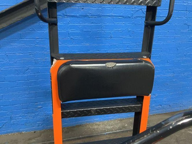 TAYLOR-DUNN 1000 lbs ELECTRIC STOCK CHASER CART  -  SC-100-24