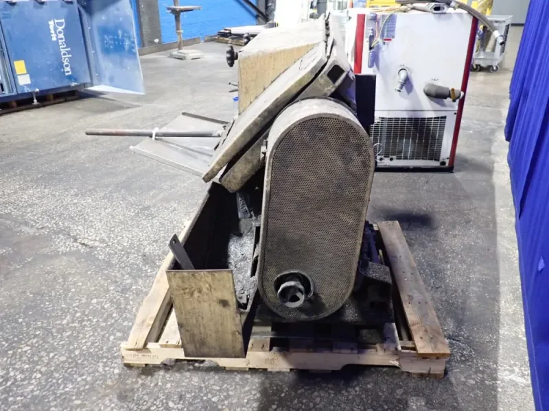 KALAMAZOO 16" X 9" HORIZONTAL BAND SAW  -  H9AW