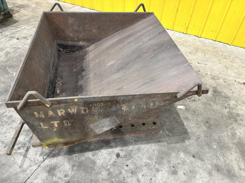 2 CU YD X 4,000 LBS JESCO DUMP HOPPER: STOCK #23212