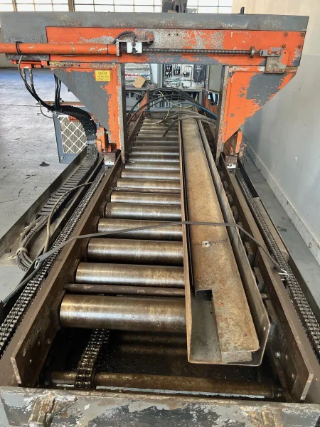 HEM 18" X 24" FULLY AUTOMATIC TILT FRAME VERTICAL BANDSAW MODEL VT120 HA-60 TS