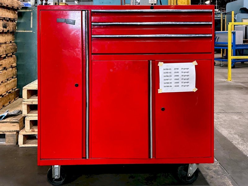 Amada EML2515-AJ 3kW / 33 TNF w/Automation - Accepting Offers