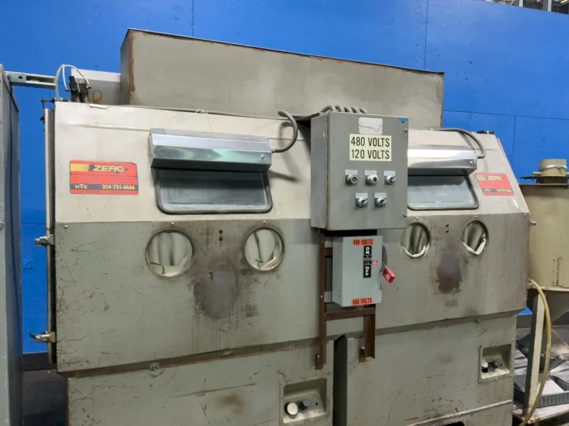 ZERO MFG SAND BLAST CABINET  -  BNP 220