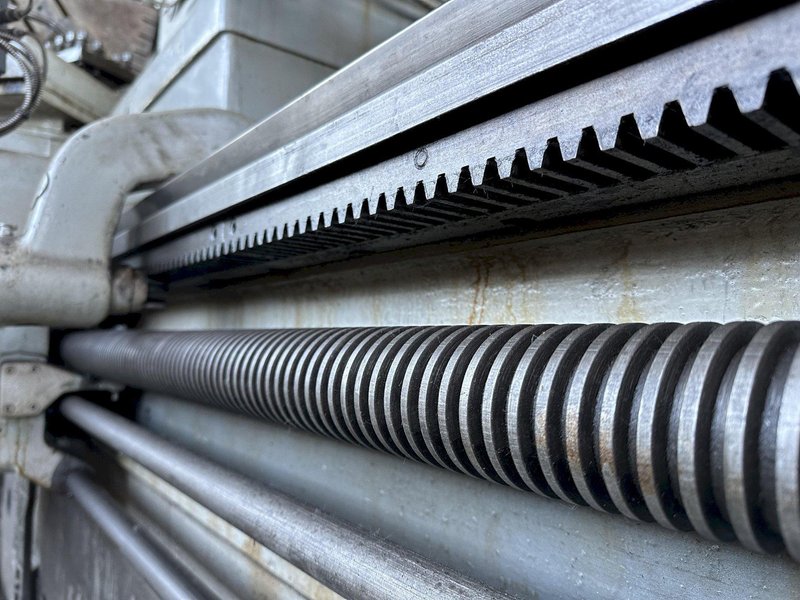 50" /130" X 230-362" LEBLOND MODEL #4025-36 HEAVY DUTY SLIDING BED GAP LATHE, 3" HOLE: STOCK #18164