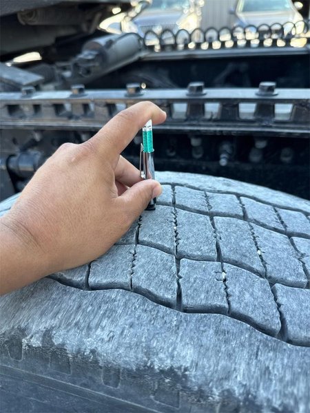 2024 Volvo VNL64T860 4V4NC9EH6RN656675