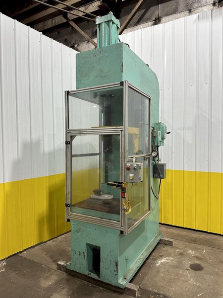 50 TON HANNIFIN MODEL F500-41-SP C-FRAME HYDRAULIC PRESS: STOCK #12233