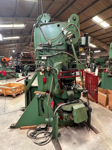 45 TON MINSTER MODEL #5 OBI MECHANICAL PUNCH PRESS 3" STROKE : YOBRO #26146