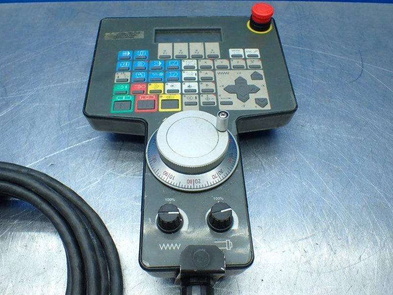 CINCINNATI MILACRON TEACH PENDANT  -  3-424-2328A02