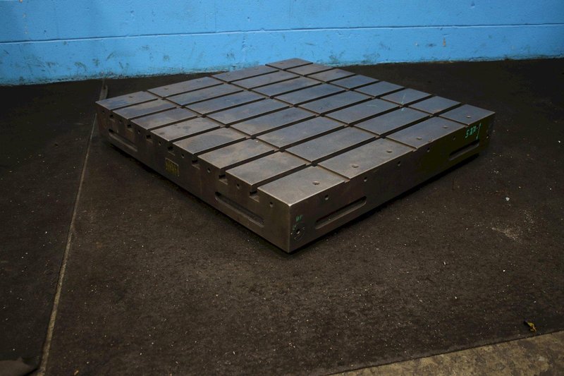 40&quot; X 40&quot; X 5-1/2&quot; DEVLIEG T SLOTTED BOLSTER PLATE: STOCK #76108