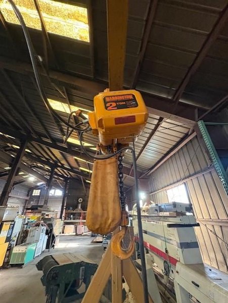2 TON SPANCO MOBILE GANTRY CRANE WITH 2TON HARRINGTON HOIST STOCK# 4133