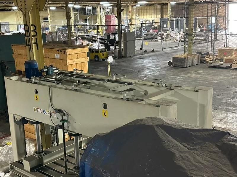 100 TON ITALPRESSE PM/DE/1 HYDRAULIC COLD COMPRESSION PRESS.(NEVER USED) STOCK # 0626523