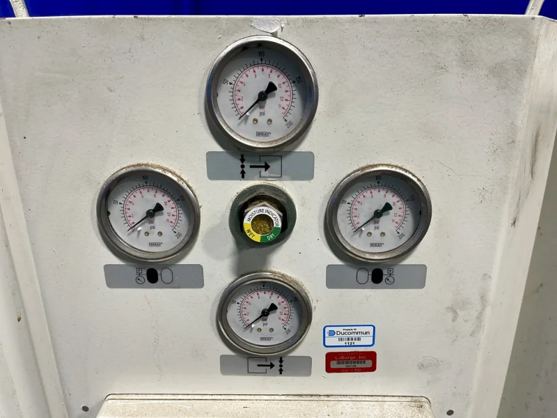 DELTECH 165 SCFM @ 100 PSIG PRESSURE-SWING REGENERATIVE DESICCANT COMPRESSED AIR DRYER  -  HCS-165
